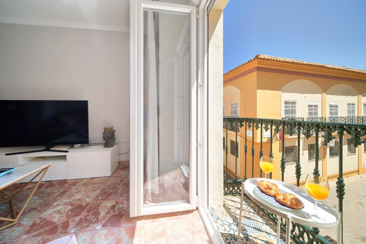 Sun-Kissed Getaway Apartment มาลากา ภายนอก รูปภาพ