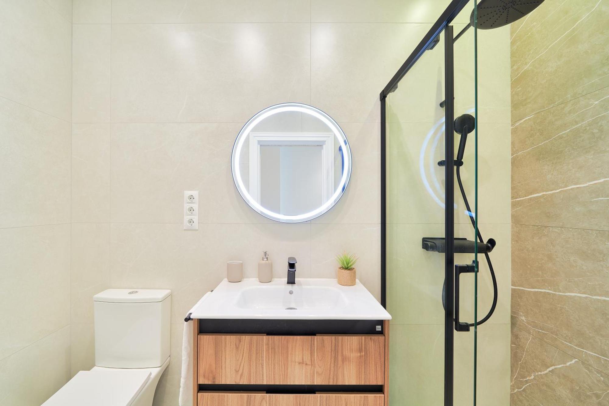 Sun-Kissed Getaway Apartment มาลากา ภายนอก รูปภาพ
