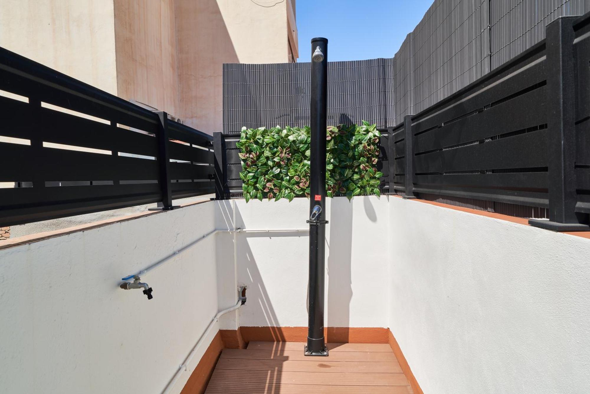 Sun-Kissed Getaway Apartment มาลากา ภายนอก รูปภาพ
