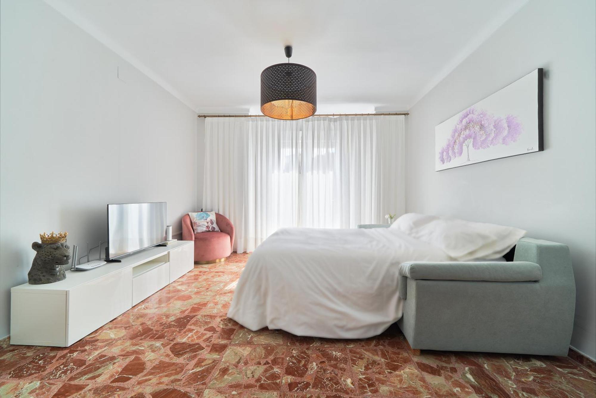 Sun-Kissed Getaway Apartment มาลากา ภายนอก รูปภาพ